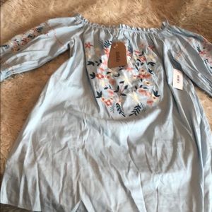 Off the shoulder floral shift dress